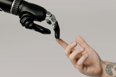 llustration zum Thema: Nimmt KI uns die Kreativität ab – Mensch und Maschine im kreativen Prozess