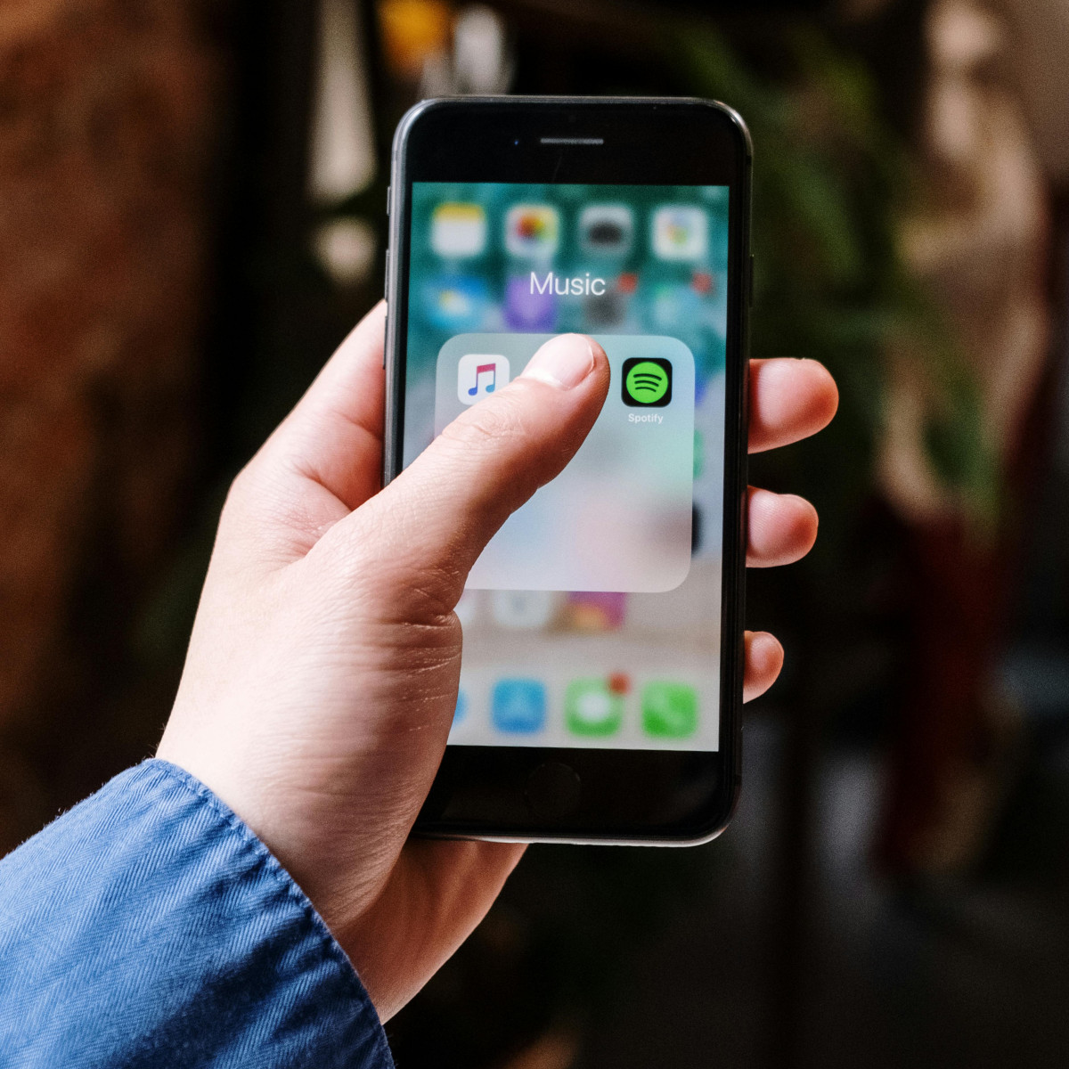 Spotifys-R-stungsinvestitionen-Warum-der-Boykott-gro-er-Plattformen-so-schwierig-ist