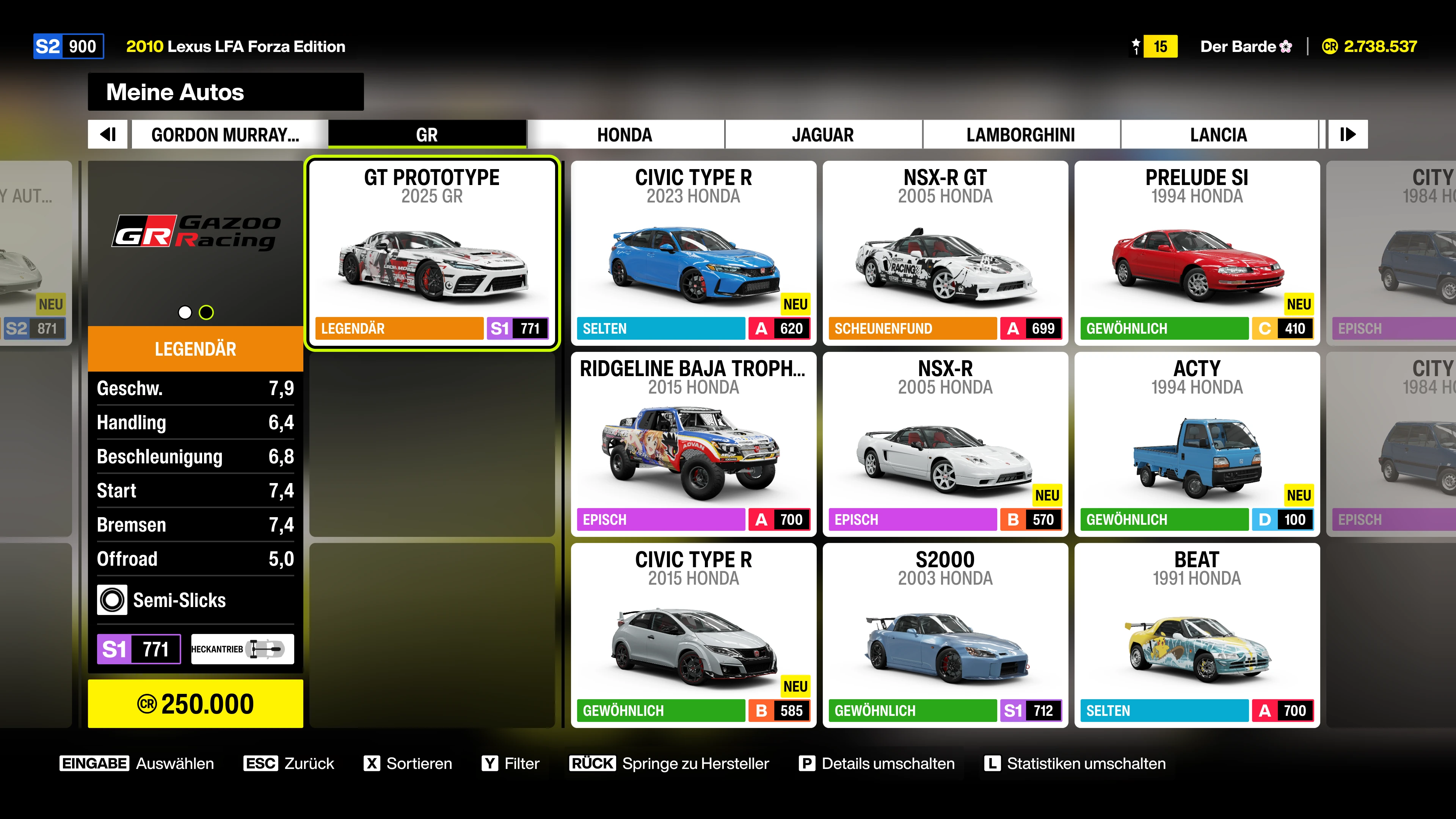 Auto-Auswahl in Forza Horizon 6. In der Garage sind Autos mehrerer Hersteller zur Auswahl. Derzeit ist der GT Prototype von Gazoo Racing ausgewähl.t